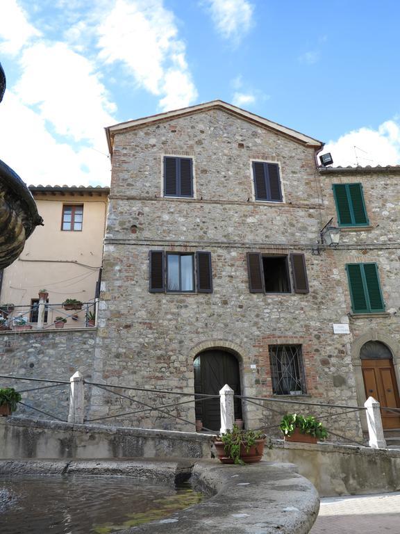 Villa Le Pietre Antiche à Castiglione dʼOrcia Extérieur photo